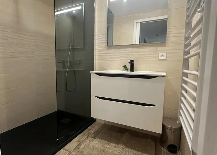 Proche De La Riviere Et De La ! Apartament Vico